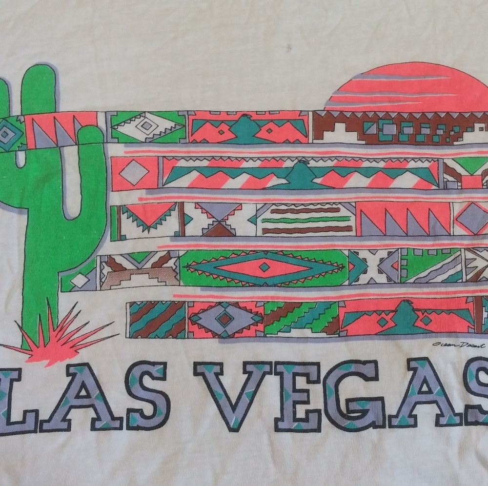 Vintage Las Vegas t shirt. Mens size Large.